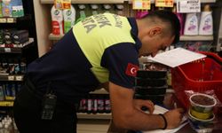 Zabıta Ekiplerinden Marketlere Sıkı Denetim