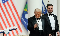 Trump tarife silahını yeniden çekti! Ticaret savaşları kızışıyor... Hangi ülkeye ne kadar vergi uygulanacak?