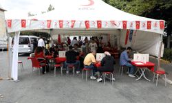Eyüpsultanlılardan Kan Bağışı Seferberliği’ne büyük destek