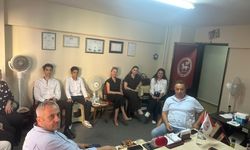 Demokrat Parti İstanbul il başkanı Adem ipek Beyoğlu ilçe başkanlığını ziyaret etti