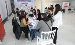 Kariyer ve İstihdam Fuarı yoğun katılımla gerçekleşti