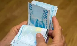 Memur ve emekliler dikkat! Zam farkları eşitlenir mi? Yeni yıl maaşı için son tahminler