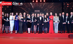 Wilma Elles’ten 100 ödül! Gecenin yıldızı Wilma Elles oldu...