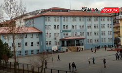 Okulun kızlar tuvaletinde ortaya çıkan görüntüler kentte infial yarattı