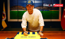Emre Mor, Fenerbahçe macerasının ardından 2 yıllık sözleşmeye imza attı.