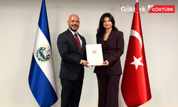 Dünyanın En Genç Fahri Konsolosu Ayşe Esra Deveci Oldu