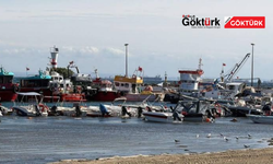 Marmara'da Fırtına Balıkçıları Limana Çekti: Denize Açılmayı Bekliyorlar