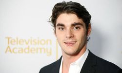 Breaking Bad dizisinin yıldızı RJ Mitte 34 yaşında hayatını kaybetti