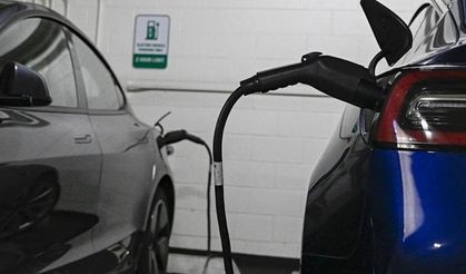 Otomobil almayı düşünenler dikkat! Şarj edilebilen hibrit araçlara ÖTV indirimi geldi