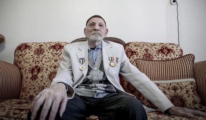Erzurumlu 93 yaşındaki Kore gazisi madalyalarını yıllardır gururla taşıyor