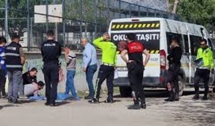 Kötü şaka ölümle bitti: Okul servisi, öğrenciye çarptı