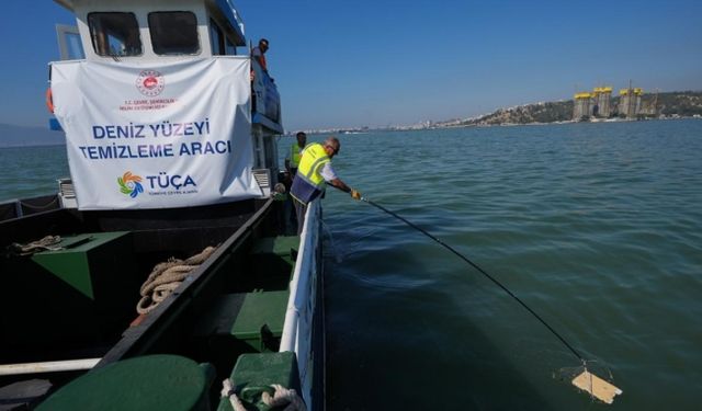 İzmir Körfezi'nin temizlenmesi için ilk adım atıldı