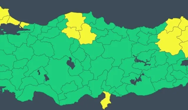 Meteoroloji yeni hava durumu raporunu paylaştı! 13 il için sarı kodlu uyarı: İstanbul'da yağış bekleniyor mu?