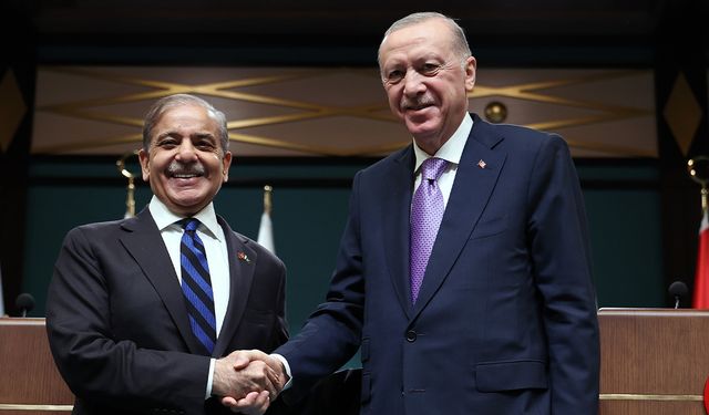 Cumhurbaşkanı Erdoğan, Pakistan Başbakanı Şerif ile telefonda görüştü