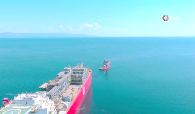 Türkiye’nin ilk yüzer üretim platformu "Osman Gazi" doğal gaz üretimini iki katına çıkaracak