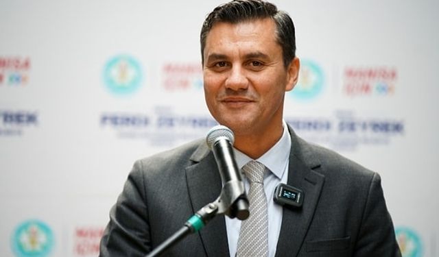 Manisa Büyükşehir Belediye Başkanı Ferdi Zeyrek Hayatını Kaybetti.