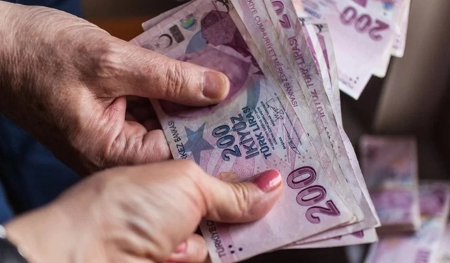 Son dakika... Memur ve memur emeklisi zam teklifi için saat belli oldu
