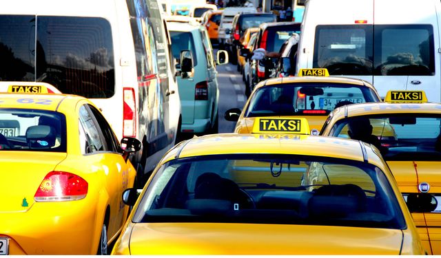 İstanbul'a yeni taksiler geliyor: Fiyatı ve şartlar açıklandı