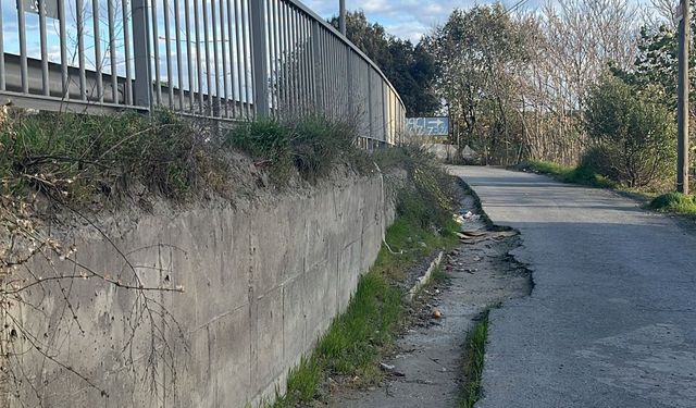 Kemerburgaz’da Kazı Çalışması Sonrası Yol ve Çevre Kirliliği Tepki Çekti