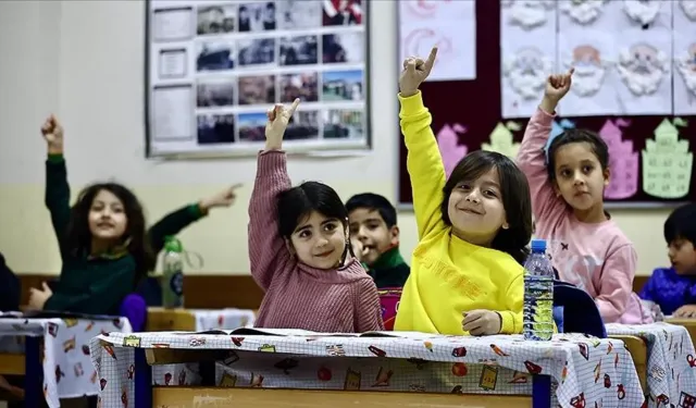 Milli Eğitim Bakanlığı'ndan yeni düzenleme: Okula başlama yaşı değişecek mi?