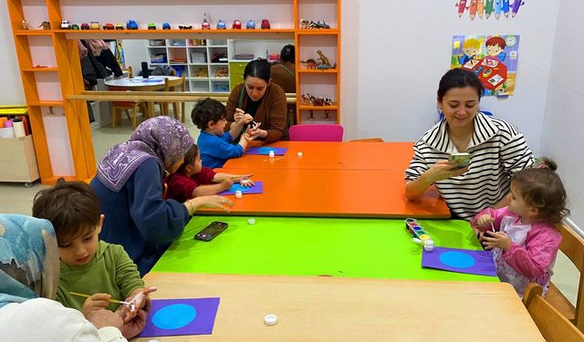 OYSA - Oyun Saati Atölyesi ile minikler hem öğreniyor hem eğleniyor