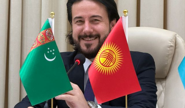 Kasım Alper Özdemir’e Özbekistan’da Vatan Onuru Nişanı Takdim Edildi..