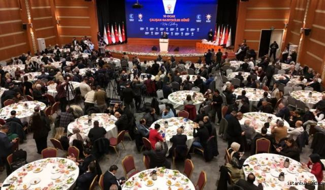 AK Parti İstanbul İl Başkanlığı'nda Gazetecilerle '10 Ocak' Buluşması Yapıldı...