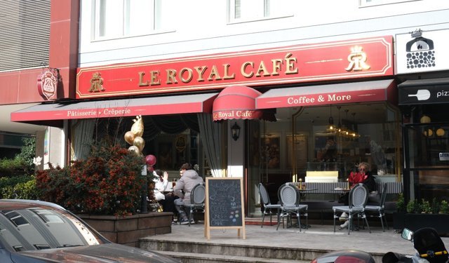 Le Royal Cafe Göktürk: Şıklığın ve Lezzetin Yeni Adresi