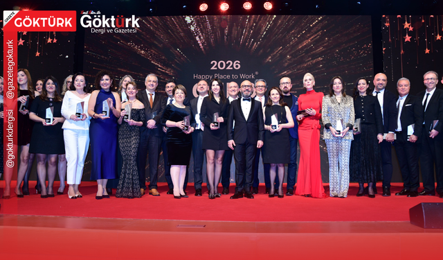 Wilma Elles’ten 100 ödül! Gecenin yıldızı Wilma Elles oldu...