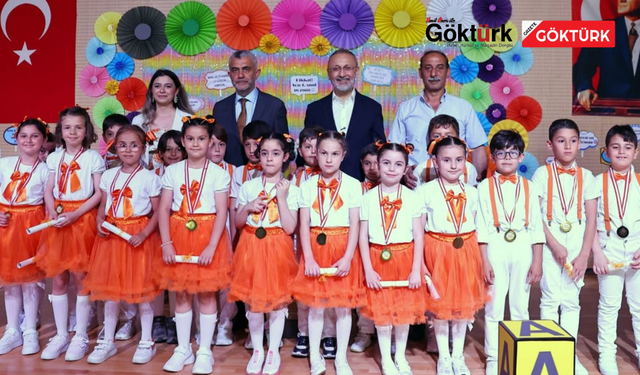 Başkan Özmen, minik öğrencilerin okuma bayramı heyecanlarına ortak oldu
