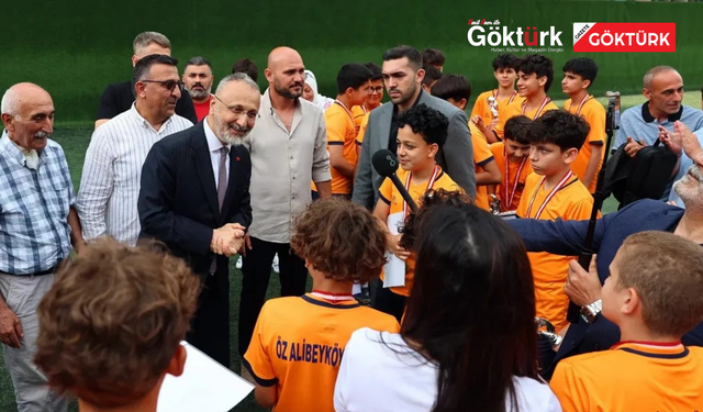 Başkan Özmen, Öz Alibeyköy Spor Kulübü’nün genç sporcularının sevinçlerine ortak oldu