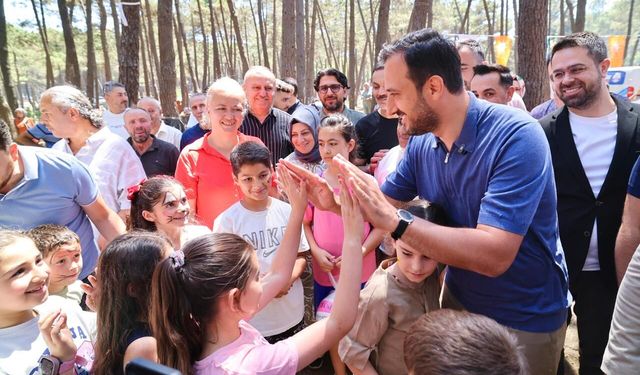 Abdullah Özdemir, beş ilçede teşkilat mensupları ve aileleriyle buluştu