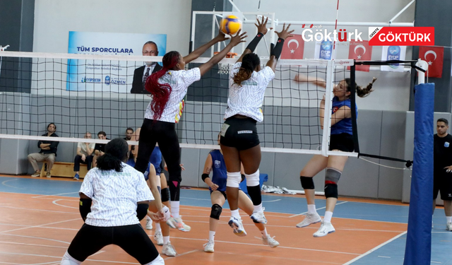 Eyüpsultanlı “Filenin Sultanları” Kamerun’u ağırladı