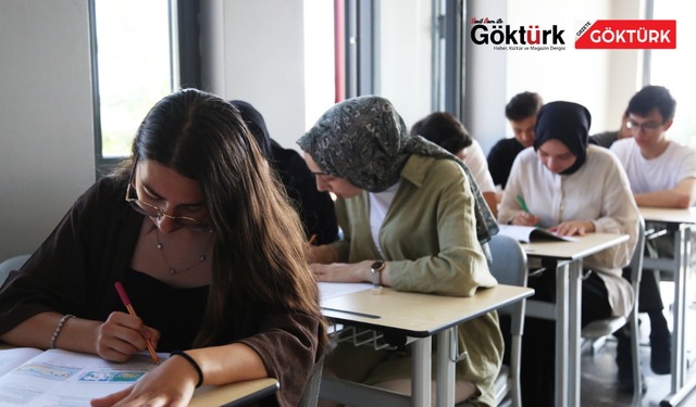 Eyüpsultan Belediyesi Gençlik Merkezleri’nden YKS’de büyük başarı