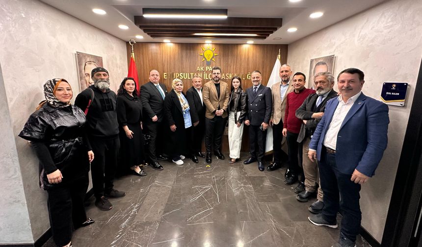 Eyüpsultan Gazeteciler Derneği'nden AK Parti İlçe Başkanı Vanlıoğlu'na Ziyaret