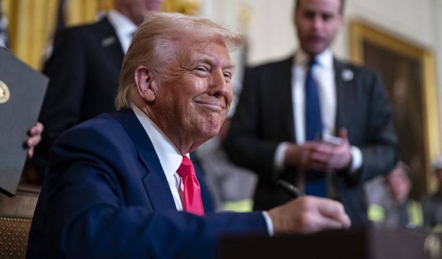 Trump, Çin'e uygulanan gümrük vergisini yüzde 125'e çıkardı
