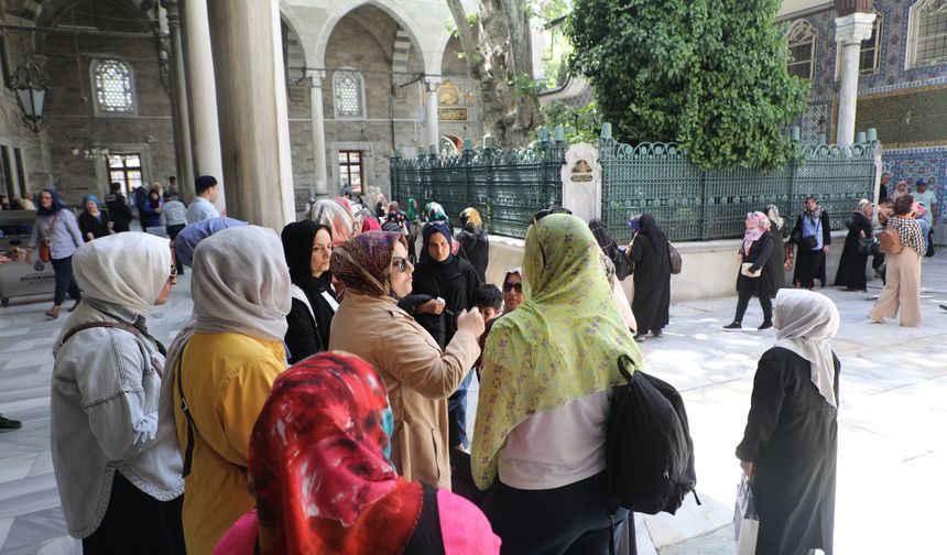 Eyüpsultanlı annelere tarih ve maneviyat dolu bir yolculuk
