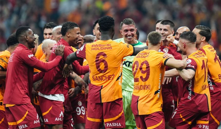 Galatasaray Şampiyon! Türkiye'nin İlk ve Tek 5. Yıldızlı Şampiyonu Oldu