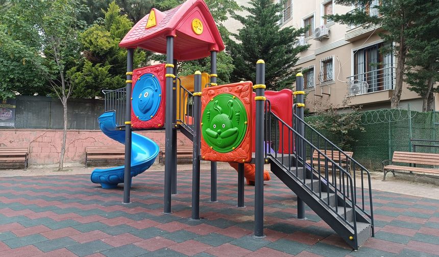 Göktürk’te Öğretmenler Parkı Yenilendi: Çocuklarımız İçin Güvenli ve Modern Alanlar Oluşturuluyor