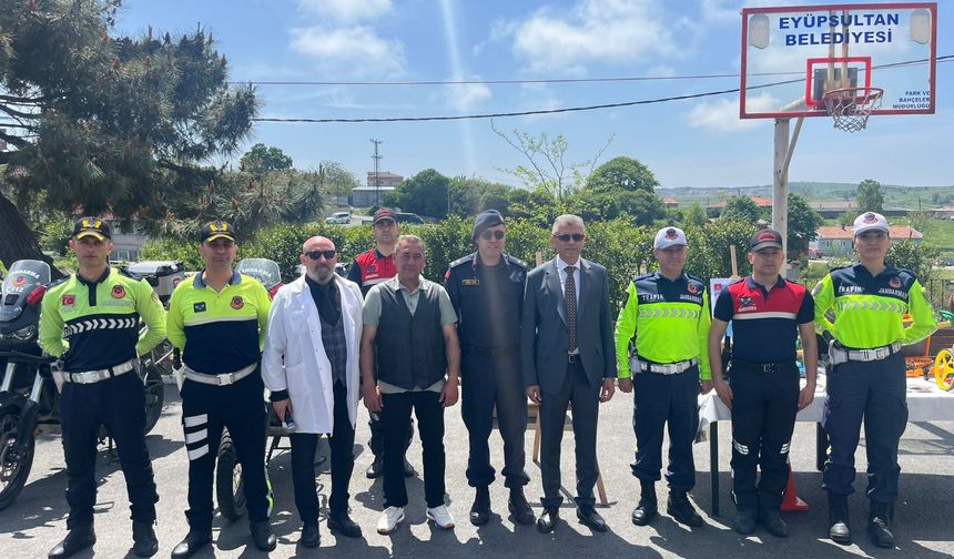 Trafik Haftası’nda Öğrencilere “Bir Kural Bir Ömür” Mesajı