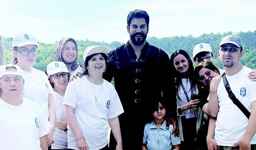 ENGELLİ ÇOCUKLAR SET ZİYARETİ YAPTI
