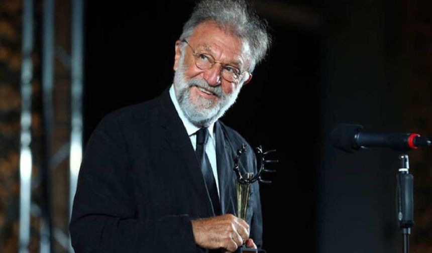 OYUNCU,YAZAR, YÖNETMEN TAMER LEVENT'TEN YENİ KİTAP