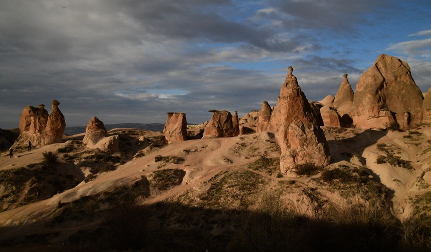 MAGAZİN GAZETECİLERİNDEN KAPADOKYA ÇIKARTMASI....