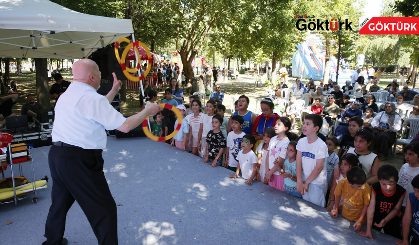 Eyüpsultan Belediyesi’nden çocuklara karne hediyesi: Karne Festivali