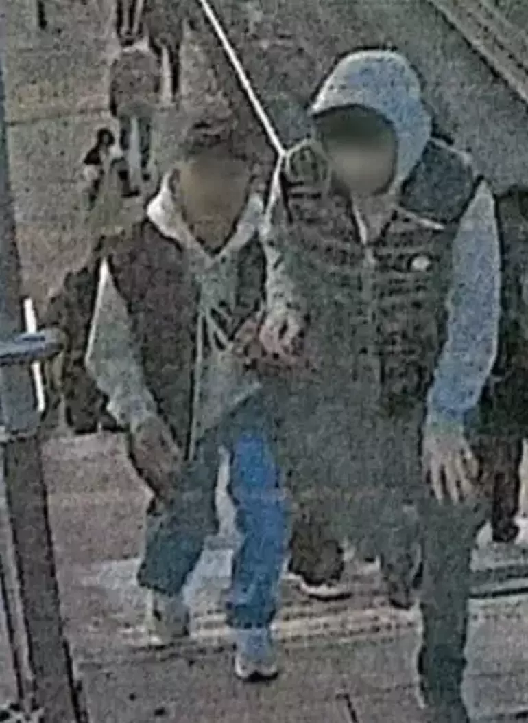 69035310B825A93F9900D6Ec