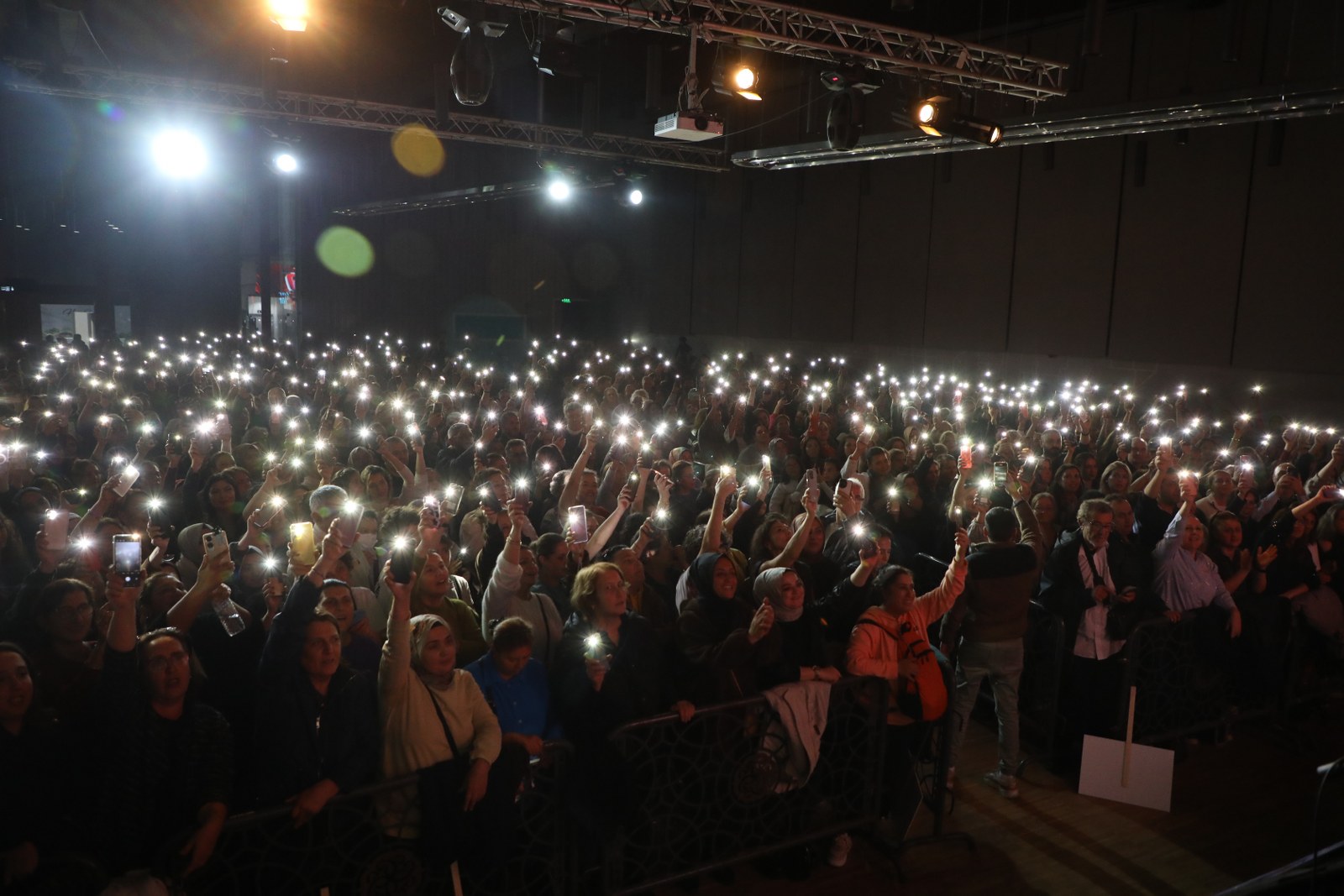 A S O S2274 1600X1067